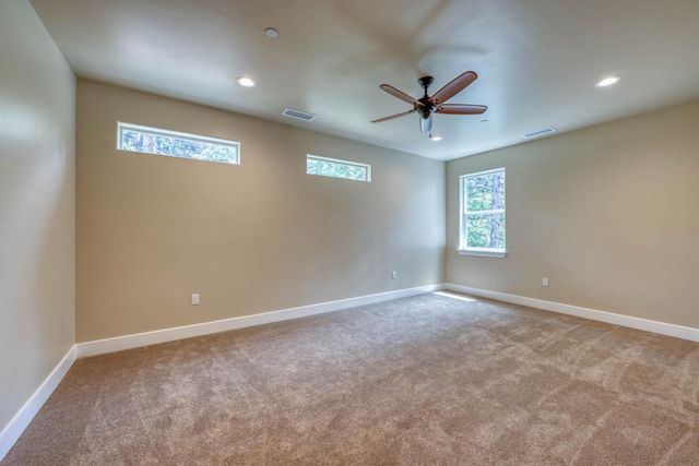 39484 Crest Point Lane, Shaver Lake, CA 93664