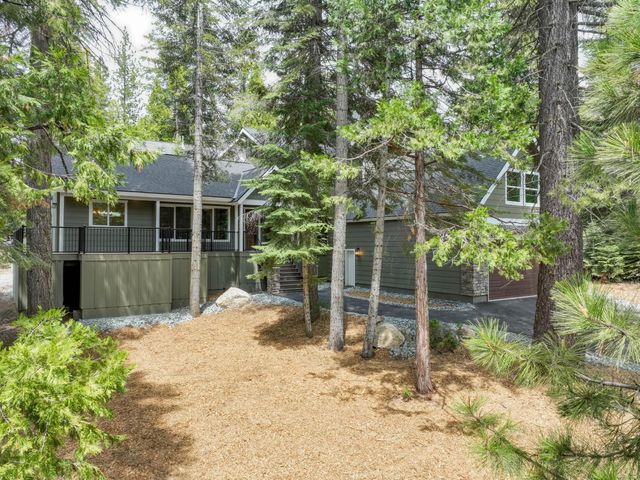 39484 Crest Point Lane, Shaver Lake, CA 93664