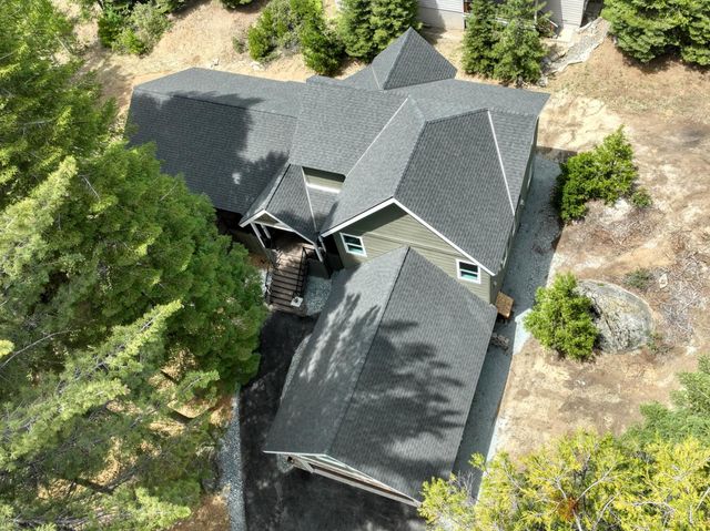 39484 Crest Point Lane, Shaver Lake, CA 93664