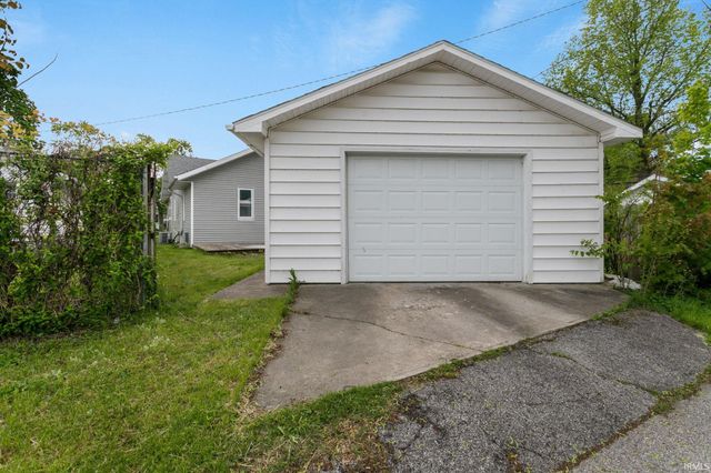 201 George Street, Mishawaka, IN 46544