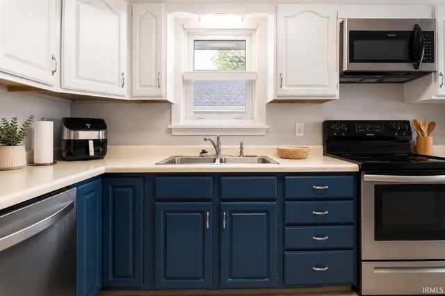 201 George Street, Mishawaka, IN 46544