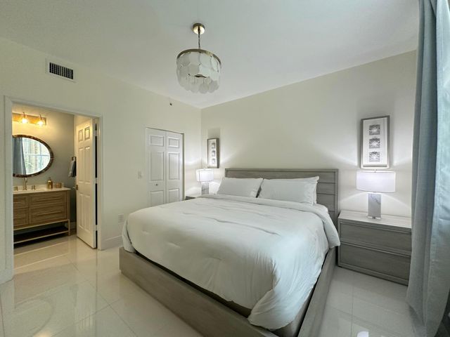 630 S Sapodilla Avenue 110, West Palm Beach, FL 33401