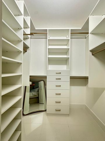 630 S Sapodilla Avenue 110, West Palm Beach, FL 33401