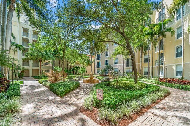 630 S Sapodilla Avenue 110, West Palm Beach, FL 33401