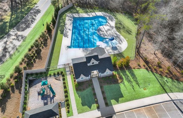 636 Vidalia Park Way, Mcdonough, GA 30252