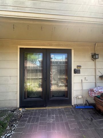 14712 Perthshire Road A, Houston, TX 77079