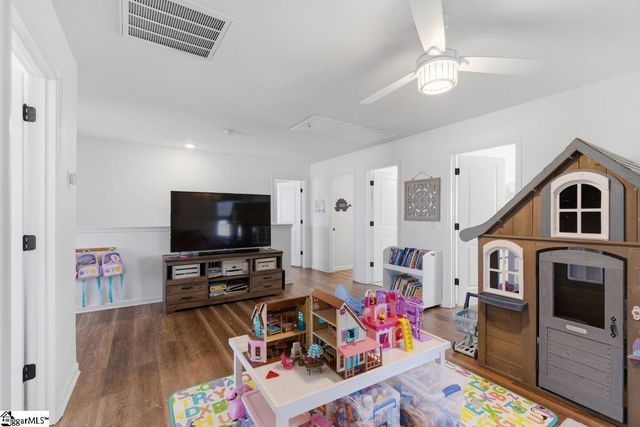 701 Granite Drive, Easley, SC 29642