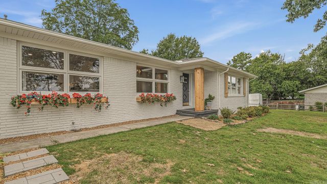 3700 W Kingshighway, Paragould, AR 72450