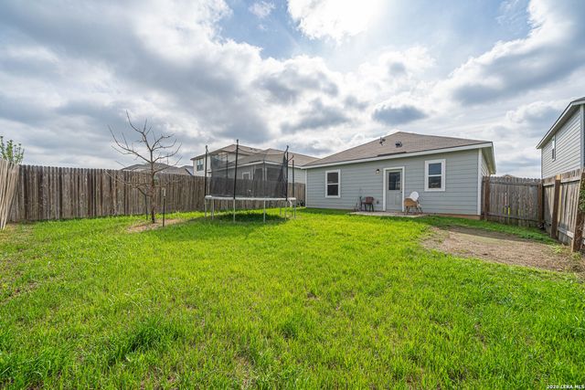 13513 Flower Pond, St Hedwig, TX 78152