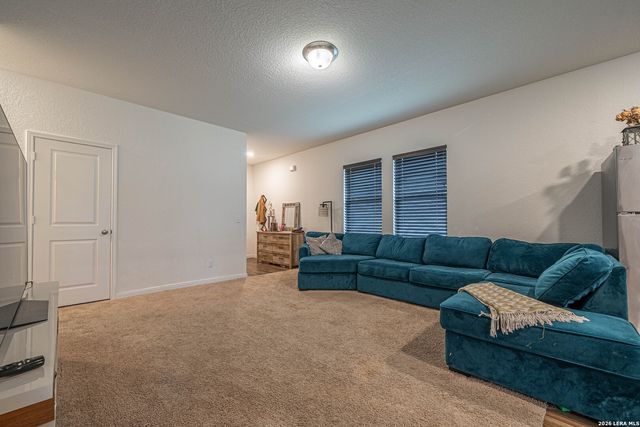 13513 Flower Pond, St Hedwig, TX 78152