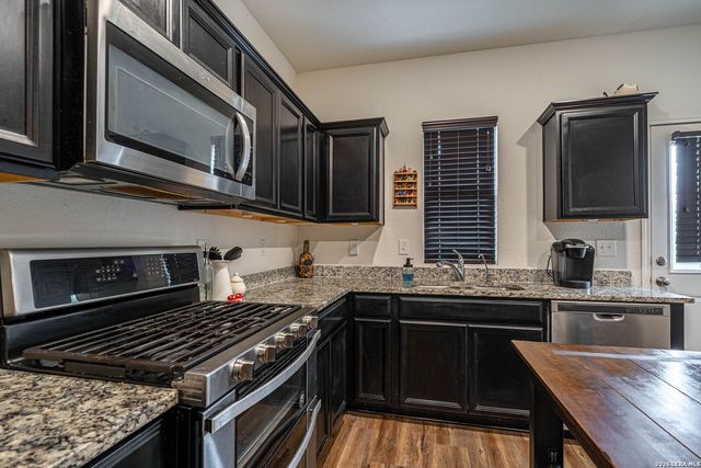 13513 Flower Pond, St Hedwig, TX 78152