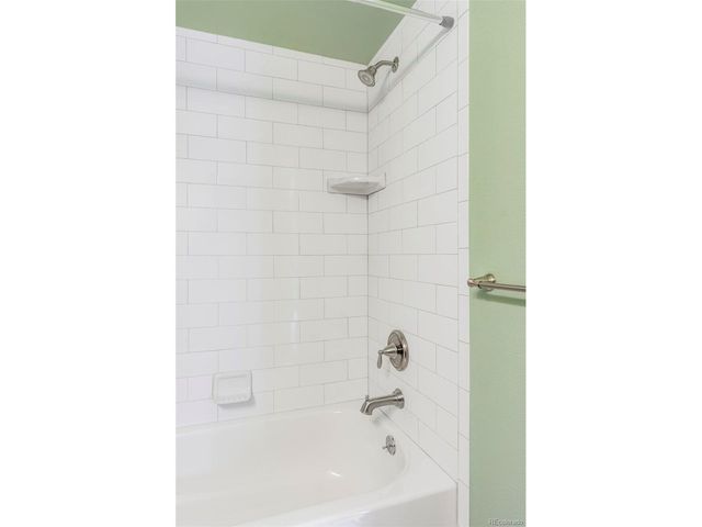 7932 S Vine Ct, Centennial, CO 80122