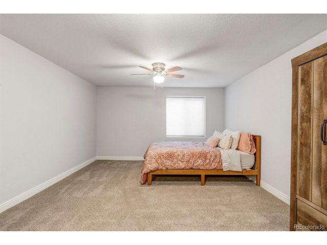 7932 S Vine Ct, Centennial, CO 80122