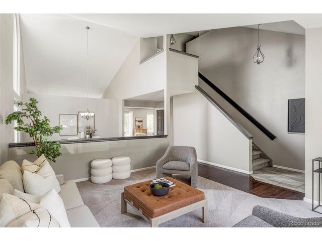 7932 S Vine Ct, Centennial, CO 80122