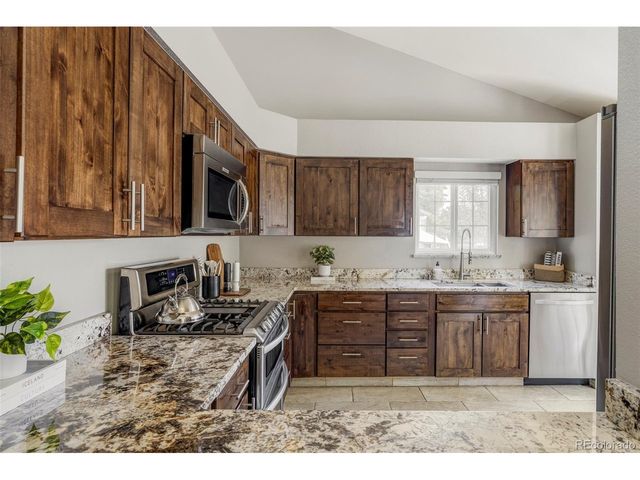 7932 S Vine Ct, Centennial, CO 80122