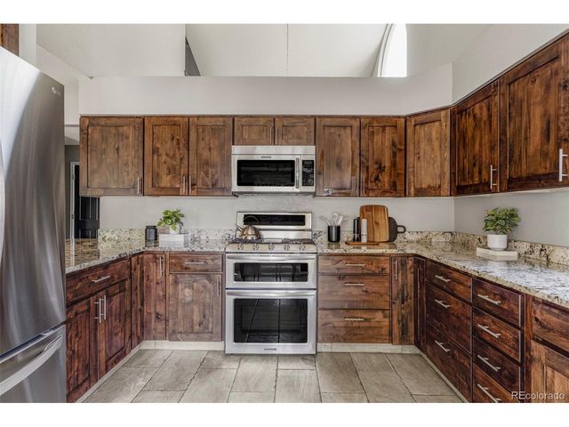 7932 S Vine Ct, Centennial, CO 80122