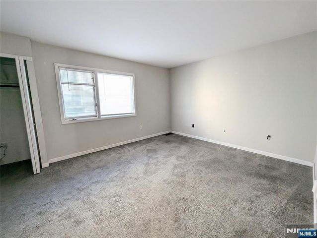 609 River Renaissance C09, East Rutherford, NJ 07073