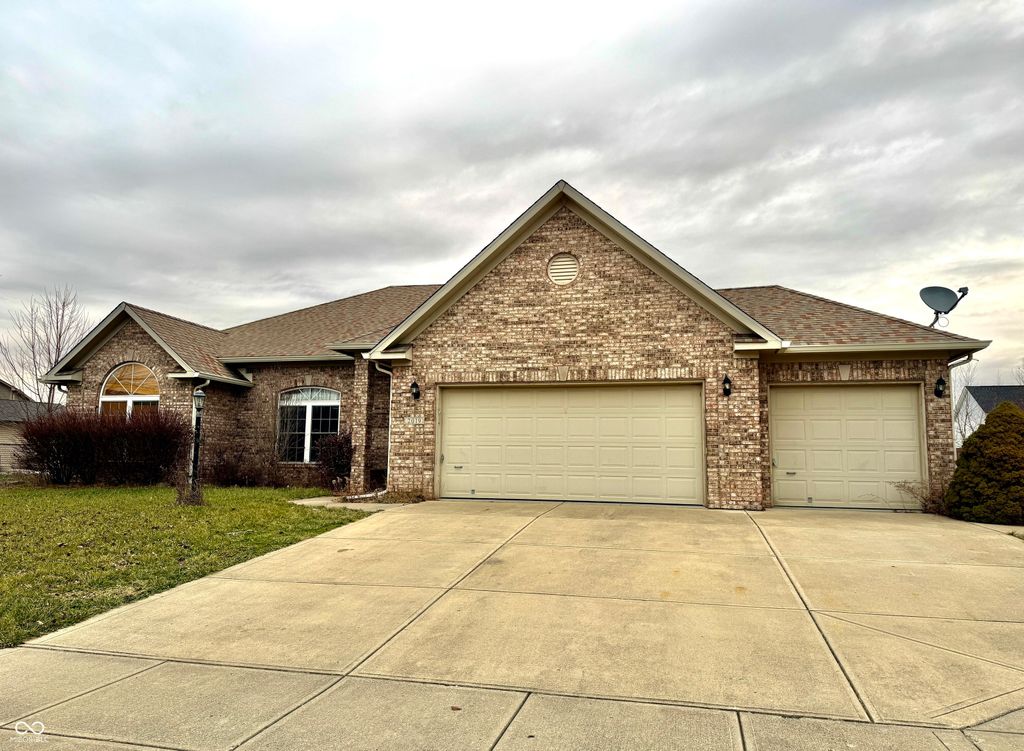 2019 Woodfield Drive, Greenwood, IN 46143
