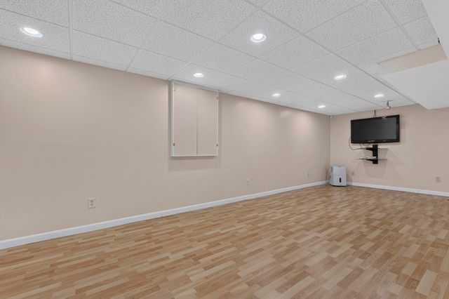 8 Hampton Street, Concord, NH 03301