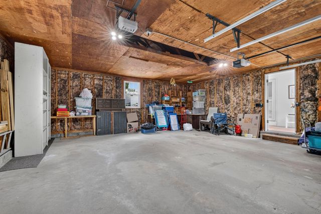 8 Hampton Street, Concord, NH 03301