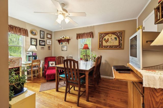 319 Hogan Rd, Gordonsville, TN 38563