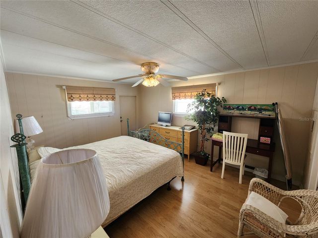 305 BATAN COURT, Bradenton, FL 34207