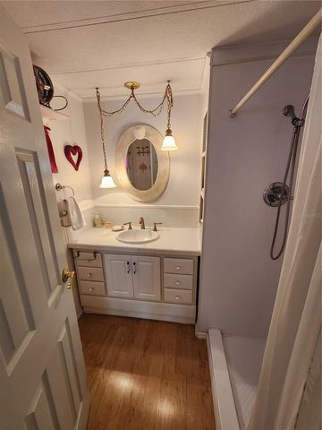 305 BATAN COURT, Bradenton, FL 34207