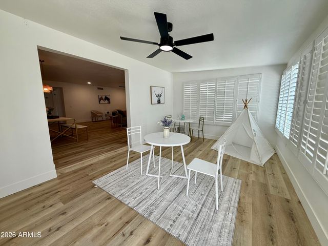 26220 S GLENBURN Drive, Sun Lakes, AZ 85248