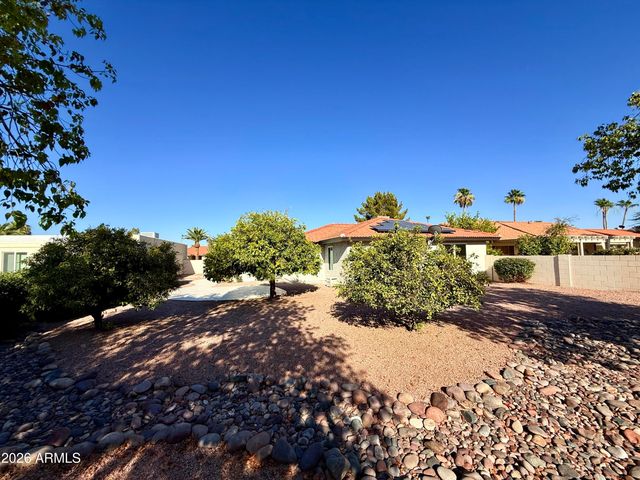 26220 S GLENBURN Drive, Sun Lakes, AZ 85248