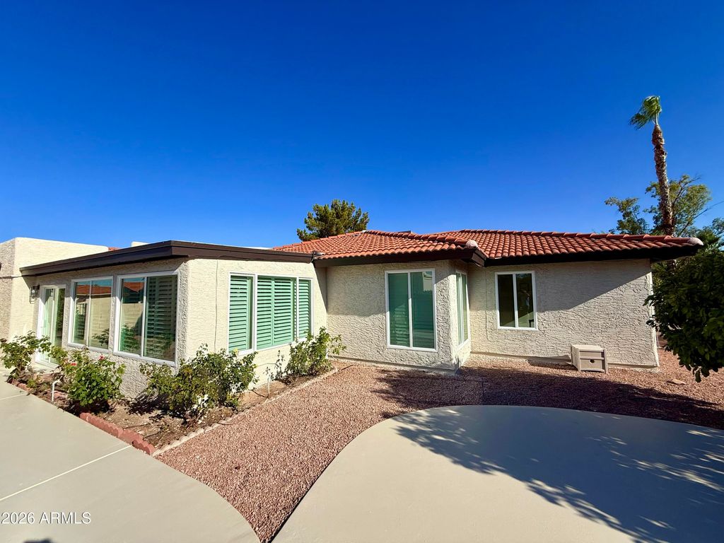 26220 S GLENBURN Drive, Sun Lakes, AZ 85248 — photo 5