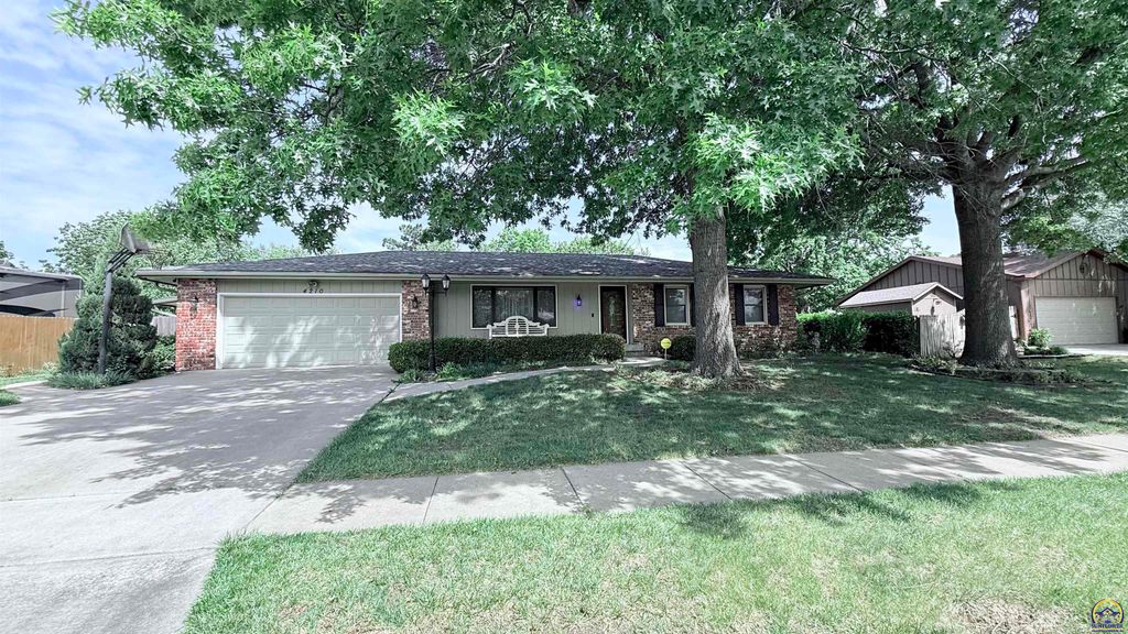 4210 SE Minnesota AVE, Topeka, KS 66609