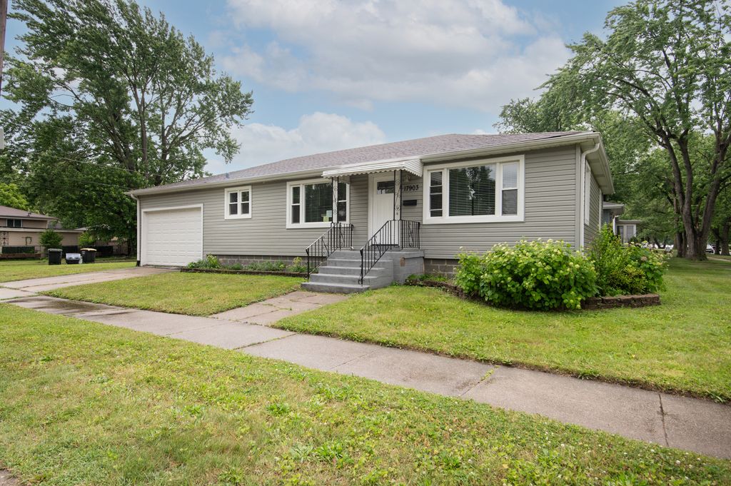 17903 Park Avenue, Lansing, IL 60438