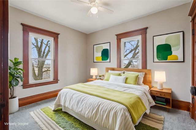 2921 220th Street, Winthrop, IA 50682