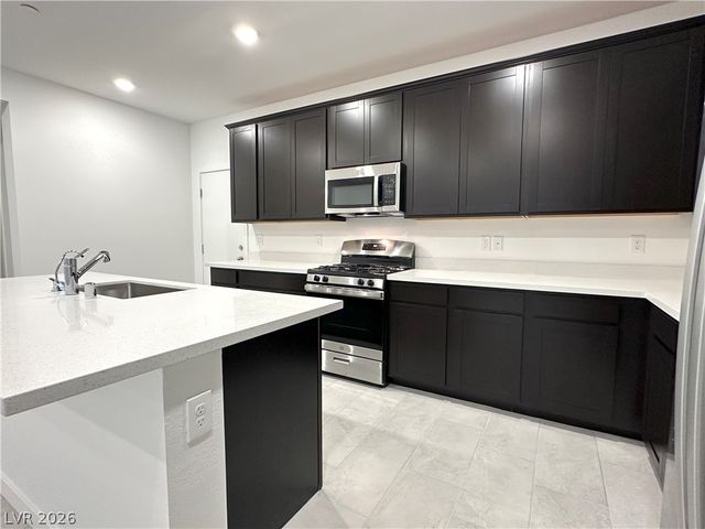 1538 Eva Crossing Place, Henderson, NV 89002