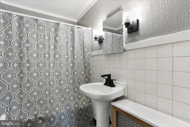 100 S FAYETTE ST S, Shippensburg, PA 17257