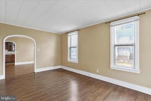 100 S FAYETTE ST S, Shippensburg, PA 17257