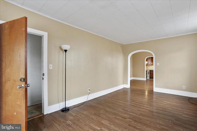 100 S FAYETTE ST S, Shippensburg, PA 17257