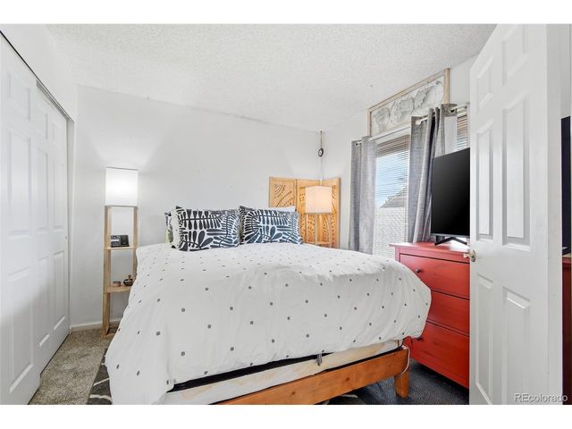 19462 E Milan Cir, Aurora, CO 80013