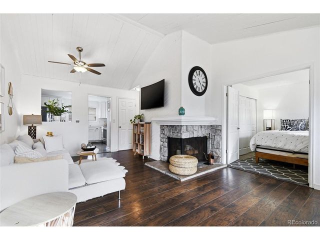 19462 E Milan Cir, Aurora, CO 80013