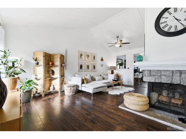 19462 E Milan Cir, Aurora, CO 80013