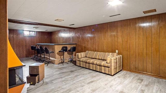 713 Dwight Street, Chippewa Falls, WI 54729