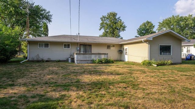 713 Dwight Street, Chippewa Falls, WI 54729