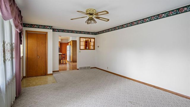 713 Dwight Street, Chippewa Falls, WI 54729