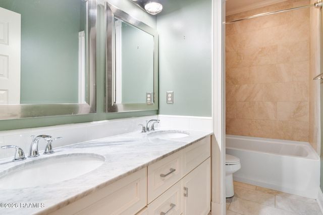 306 Moss Creek Drive, Lafayette, LA 70508