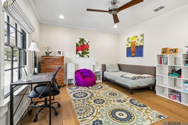 1713 Longwood Dr, Baton Rouge, LA 70808