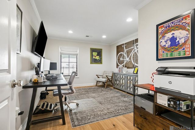 1713 Longwood Dr, Baton Rouge, LA 70808