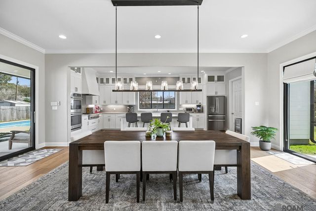 1713 Longwood Dr, Baton Rouge, LA 70808