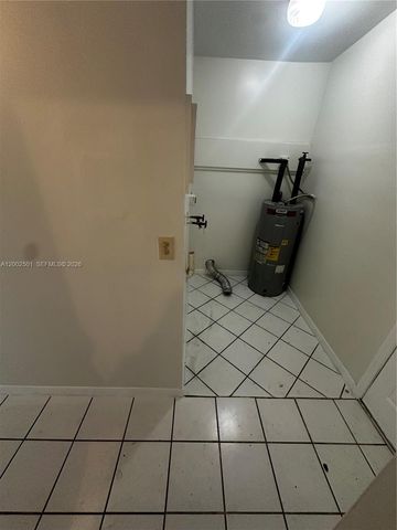 821 SW 2nd St, Florida City, FL 33034