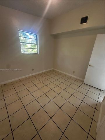 821 SW 2nd St, Florida City, FL 33034