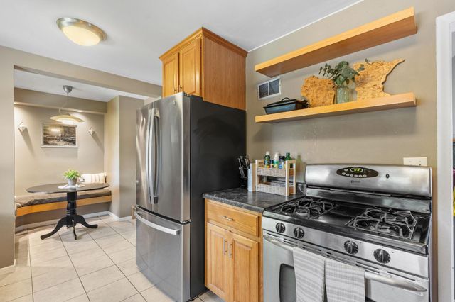 2752 Brunswick Avenue S, Saint Louis Park, MN 55416